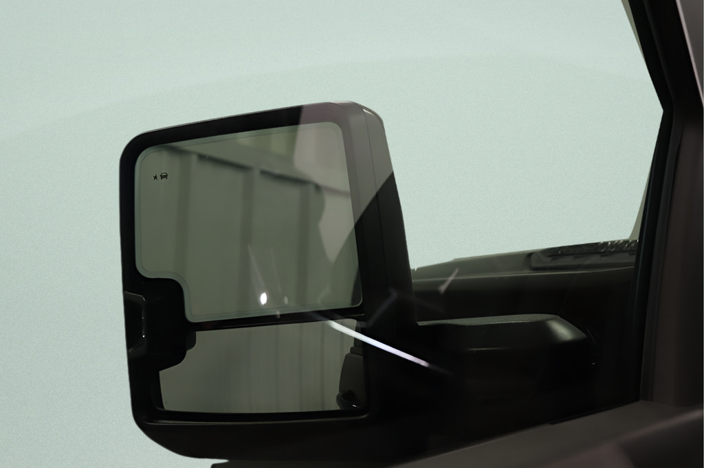 Used 2024 Chevrolet Silverado 2500 High Country w/ High Country Premium Package AWD/4WD image 24