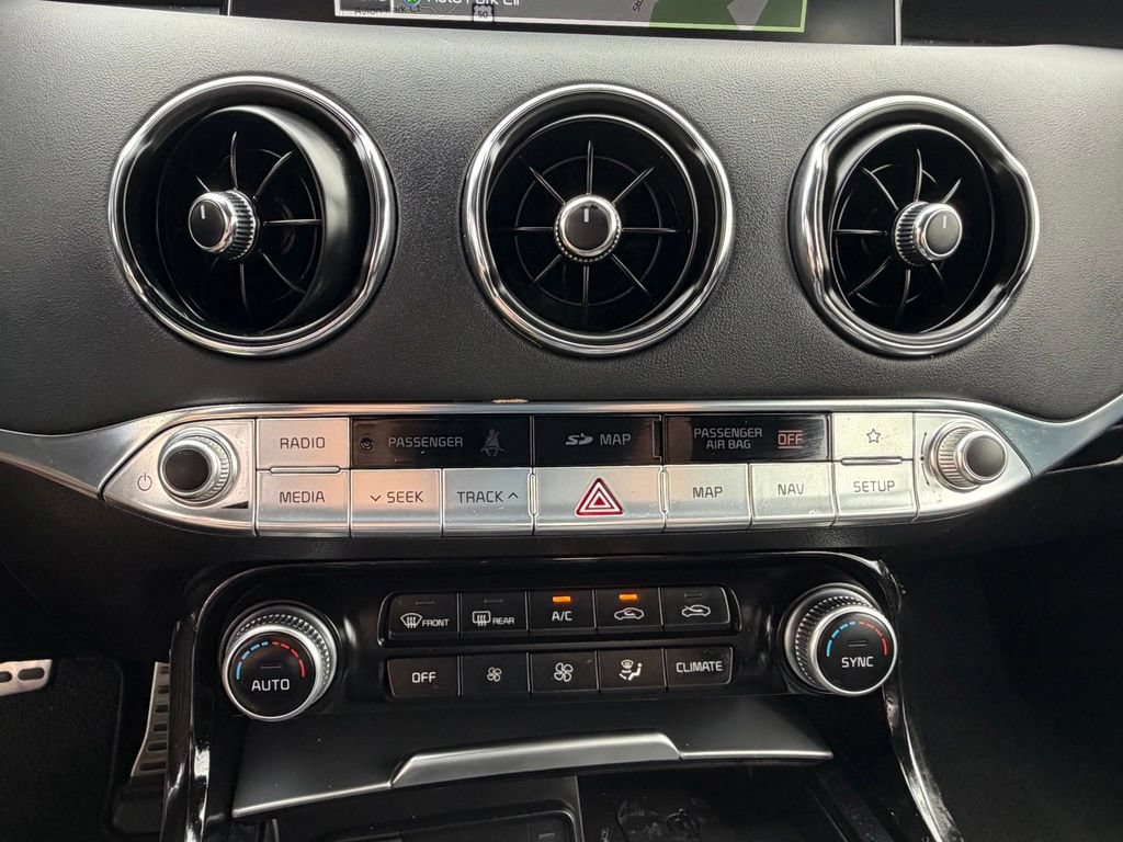 Used 2019 Kia Stinger GT1 RWD image 25