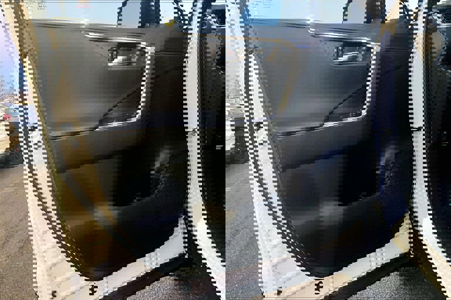 Used 2024 Toyota RAV4 XSE image 22