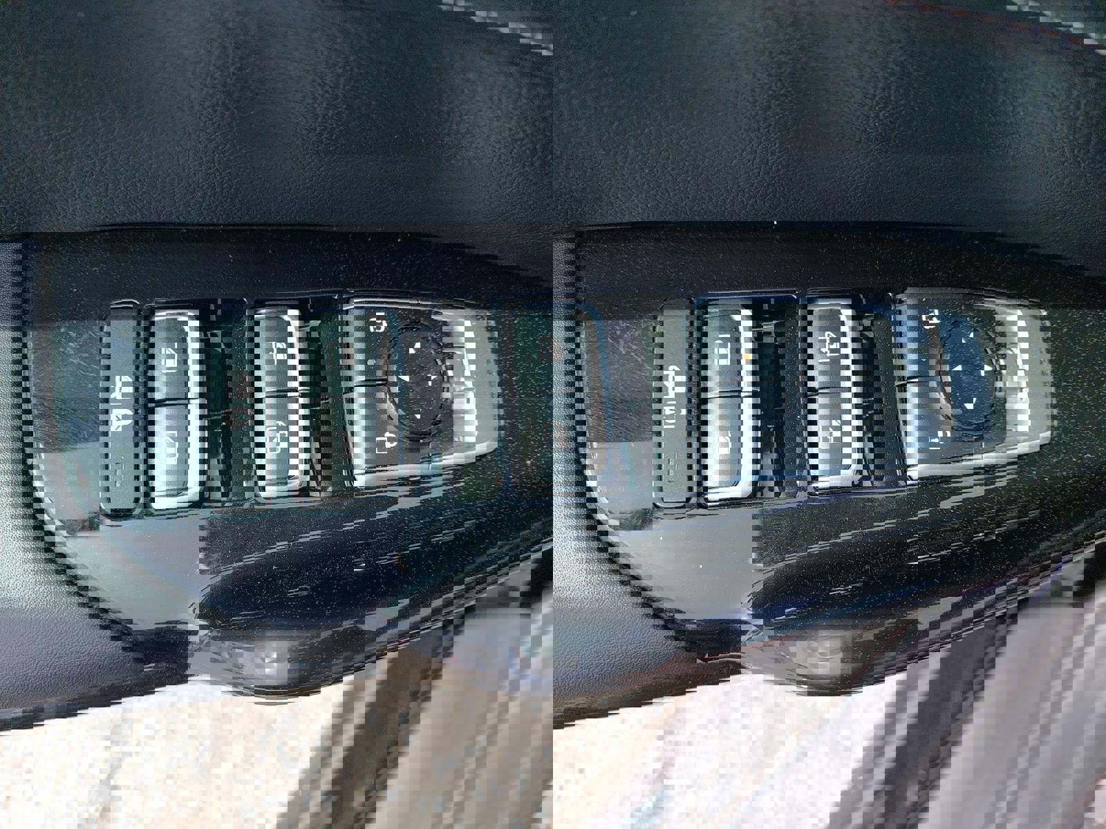 Used 2025 Kia K5 GT-Line w/ GT-Line Premium Package image 29