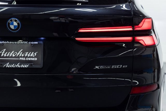 Certified 2024 BMW X5 xDrive50e w/ Executive Package image 8