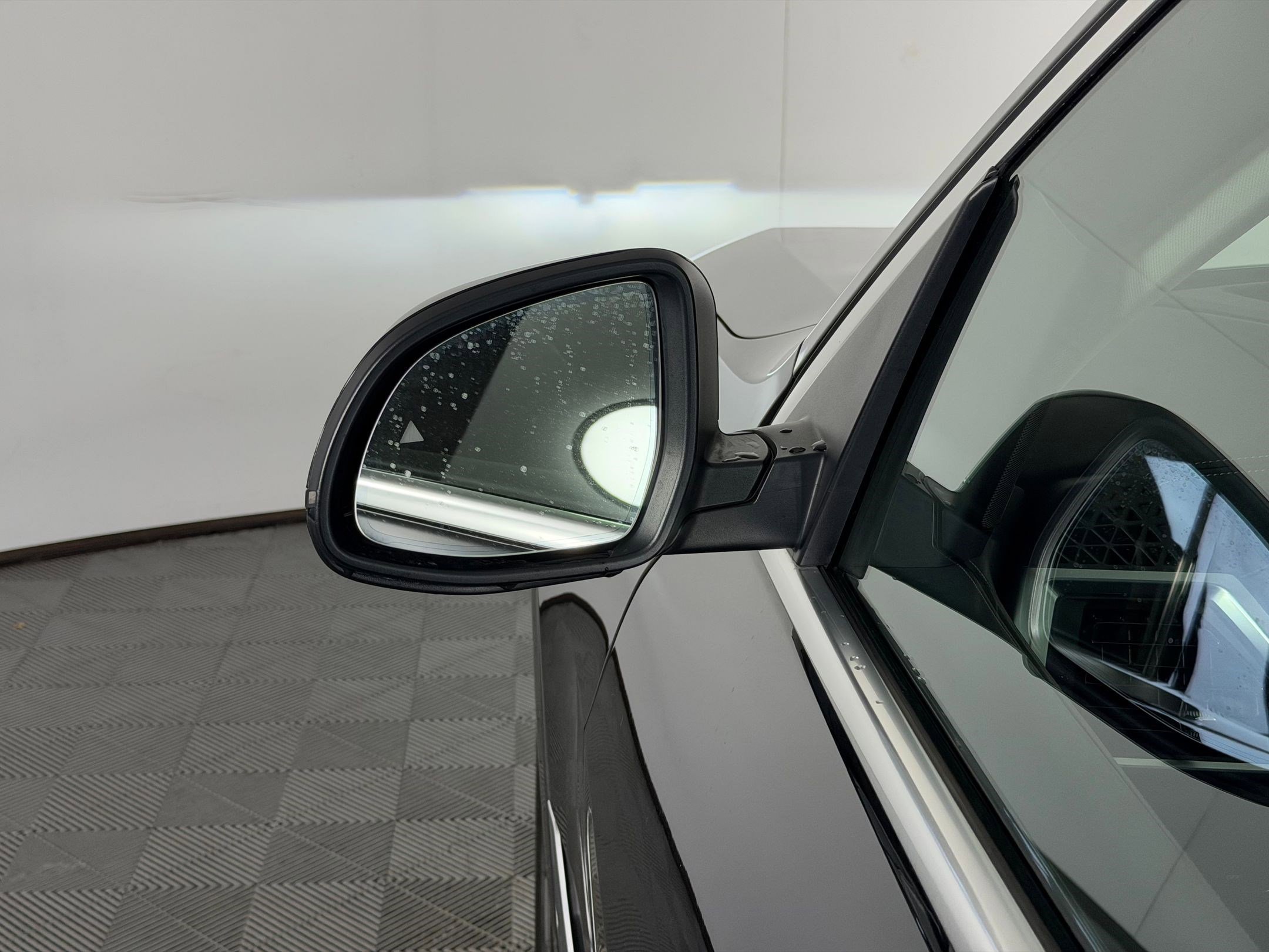 Used 2025 BMW X7 xDrive40i image 18