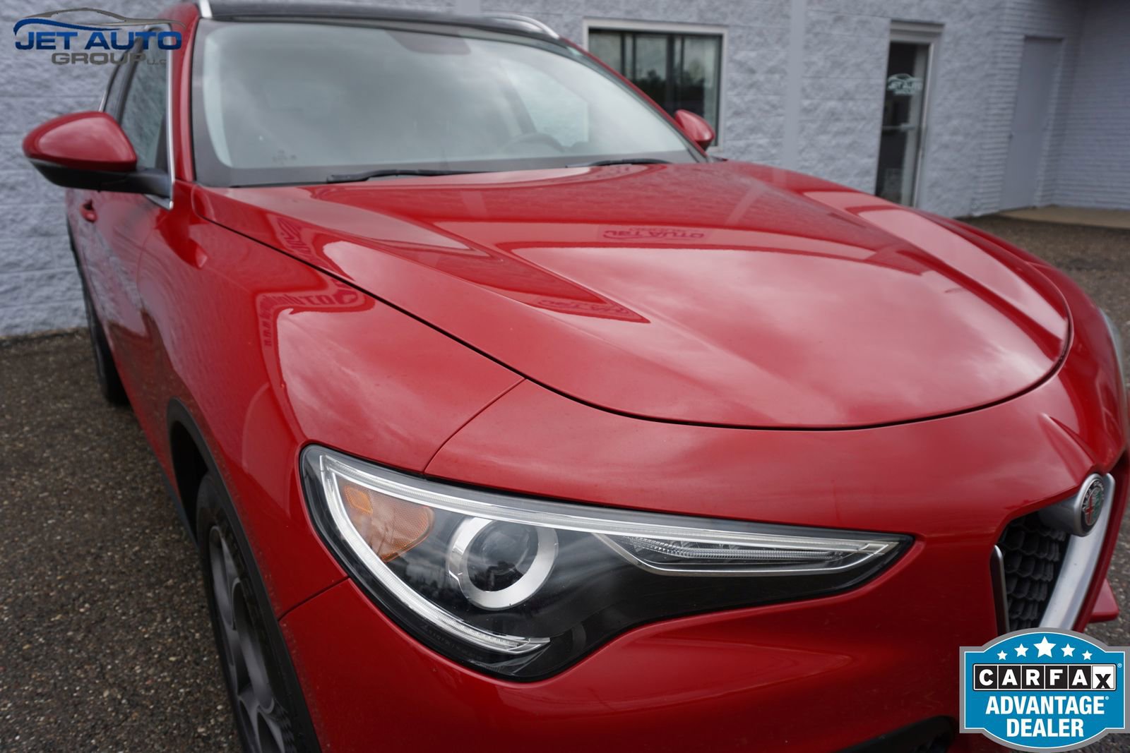 Used 2018 Alfa Romeo Stelvio AWD w/ Cold Weather Package image 7