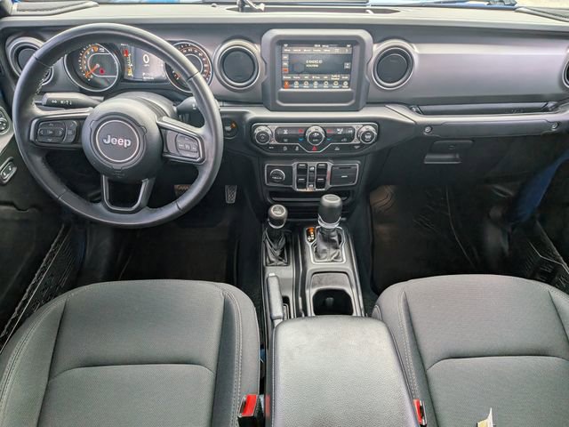 Used 2022 Jeep Gladiator Sport image 15