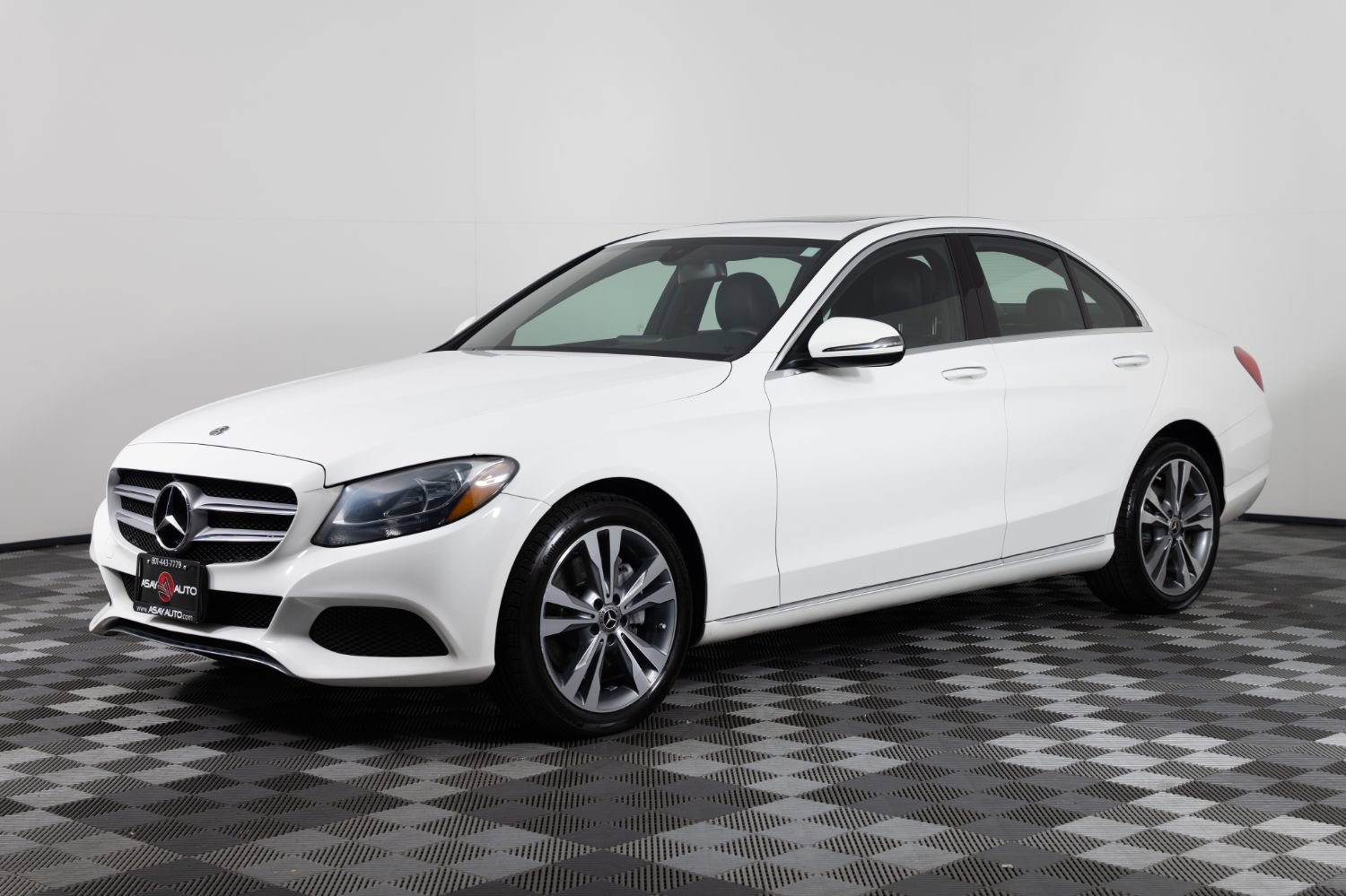 Used 2018 Mercedes-Benz C 300 4MATIC Sedan w/ Premium Package