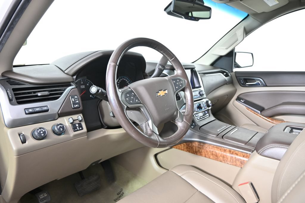 Used 2019 Chevrolet Tahoe Premier AWD/4WD image 24
