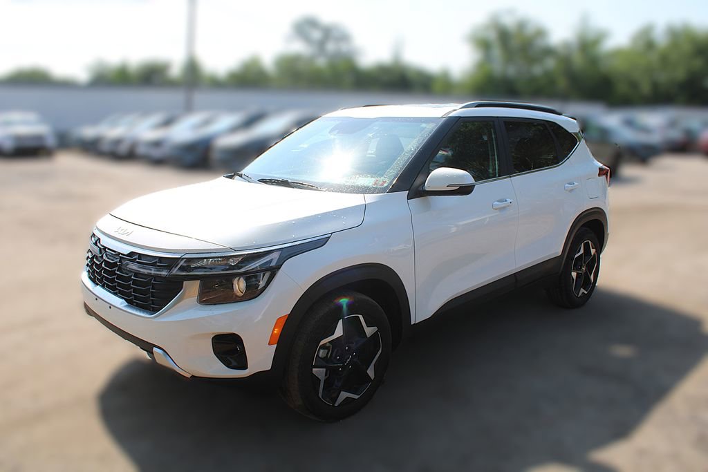 Certified 2024 Kia Seltos EX AWD/4WD image 14