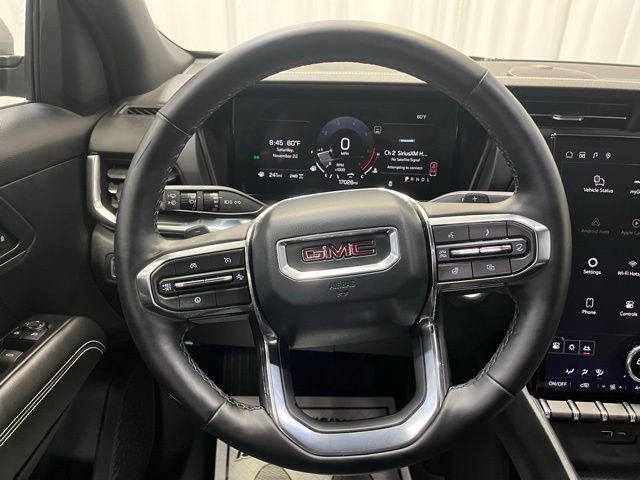 Used 2025 GMC Terrain Elevation image 21