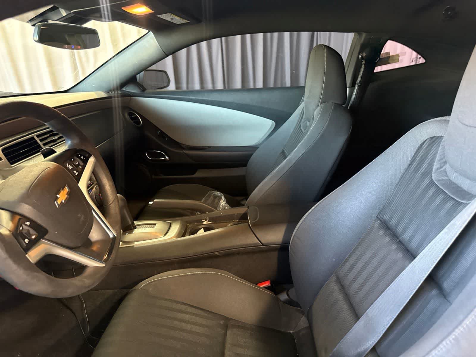Used 2014 Chevrolet Camaro LS RWD image 15