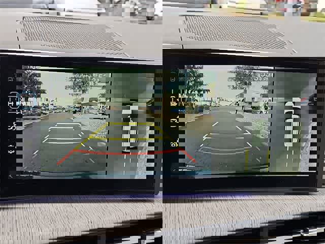 Certified 2025 Hyundai Santa Fe Calligraphy image 31