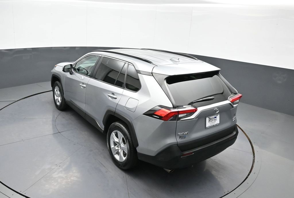 Used 2021 Toyota RAV4 XLE image 38