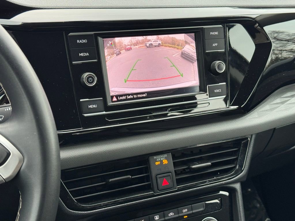 Used 2023 Volkswagen Taos S image 28