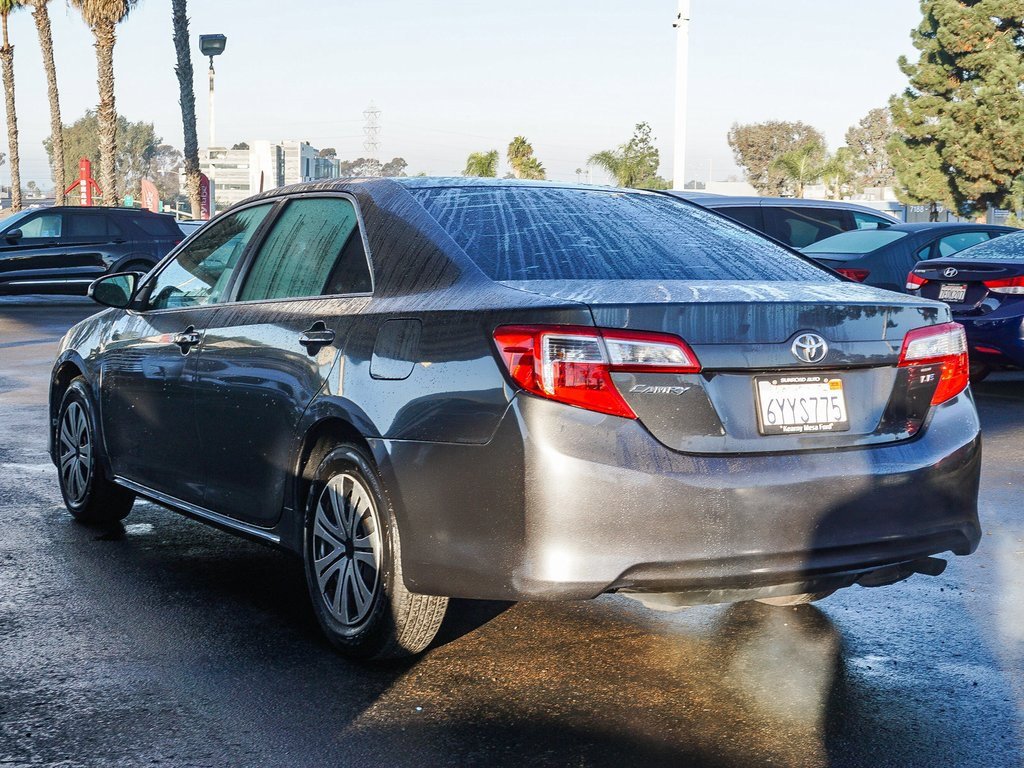 Used 2012 Toyota Camry LE image 5