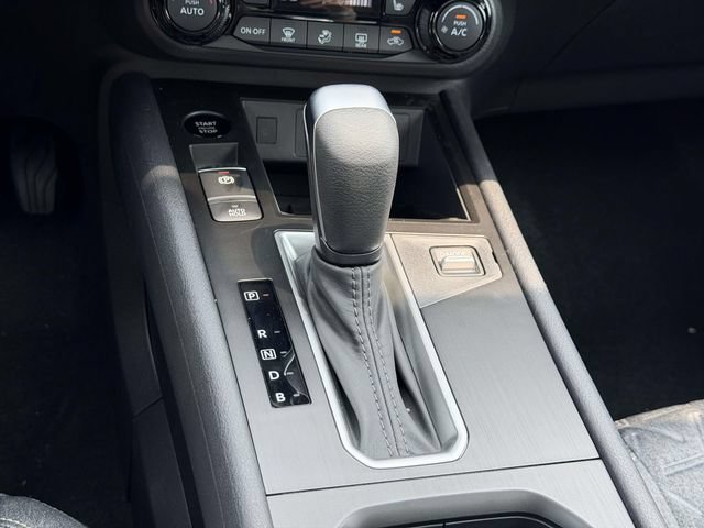 New 2026 Nissan Kicks SV w/ SV Premium Package AWD/4WD image 23