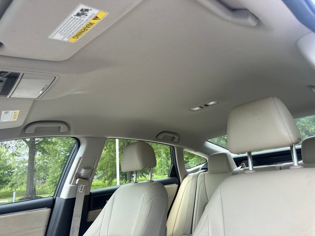 Certified 2018 Honda Clarity Touring image 31