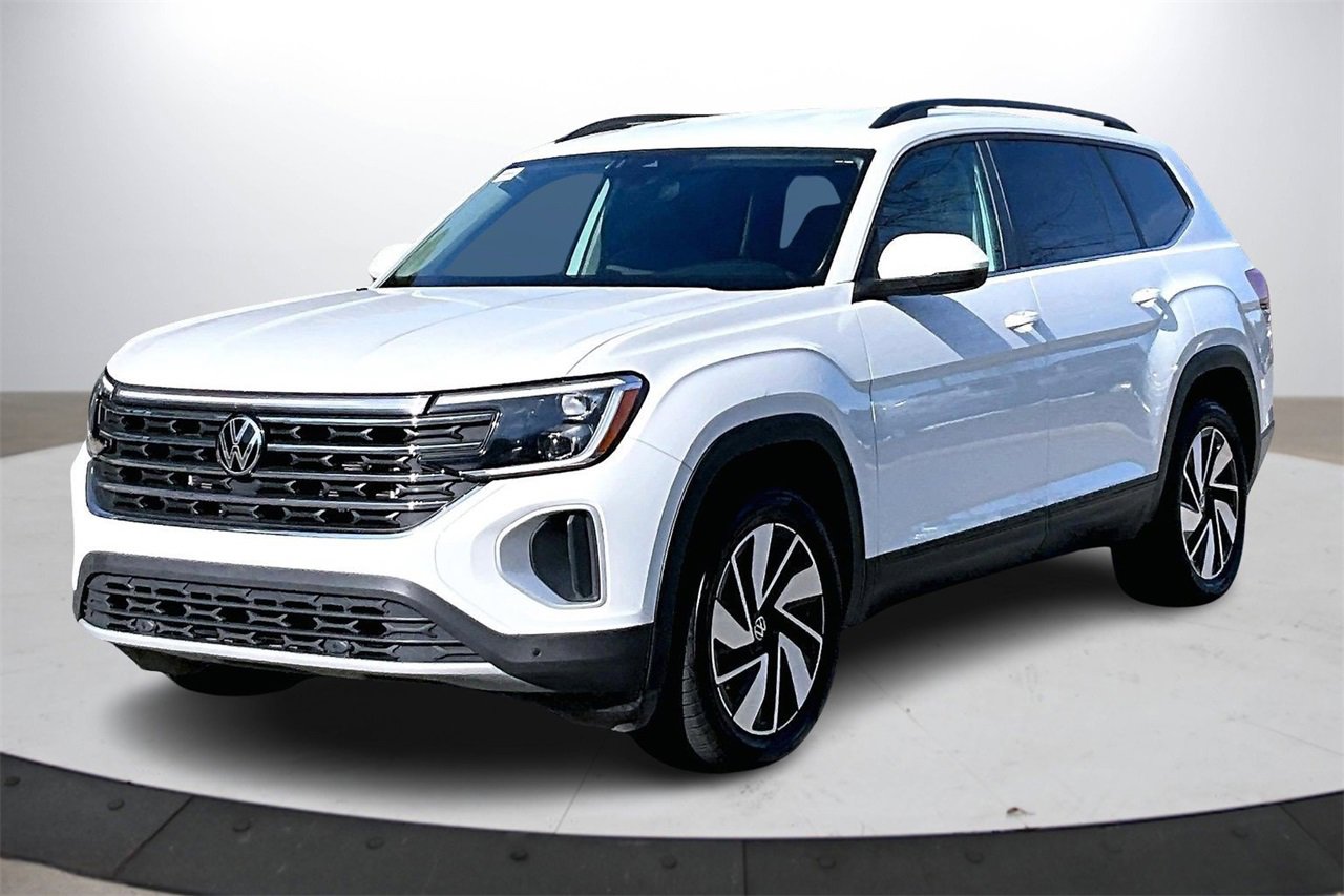 Used 2024 Volkswagen Atlas SE image 4