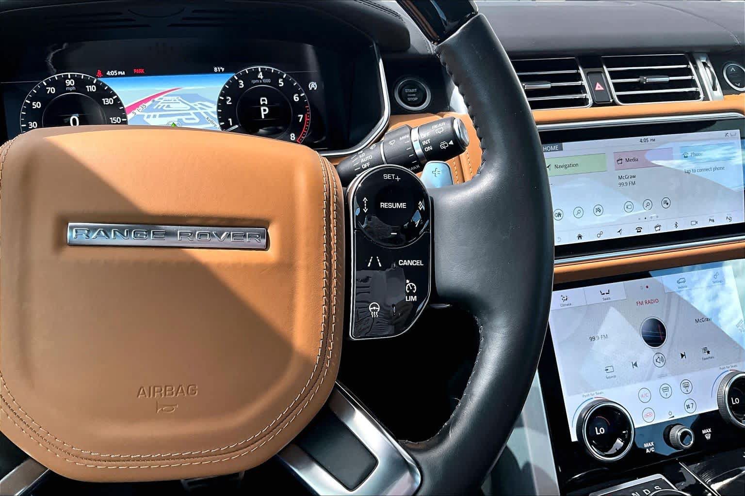 Used 2022 Land Rover Range Rover Autobiography AWD/4WD image 23