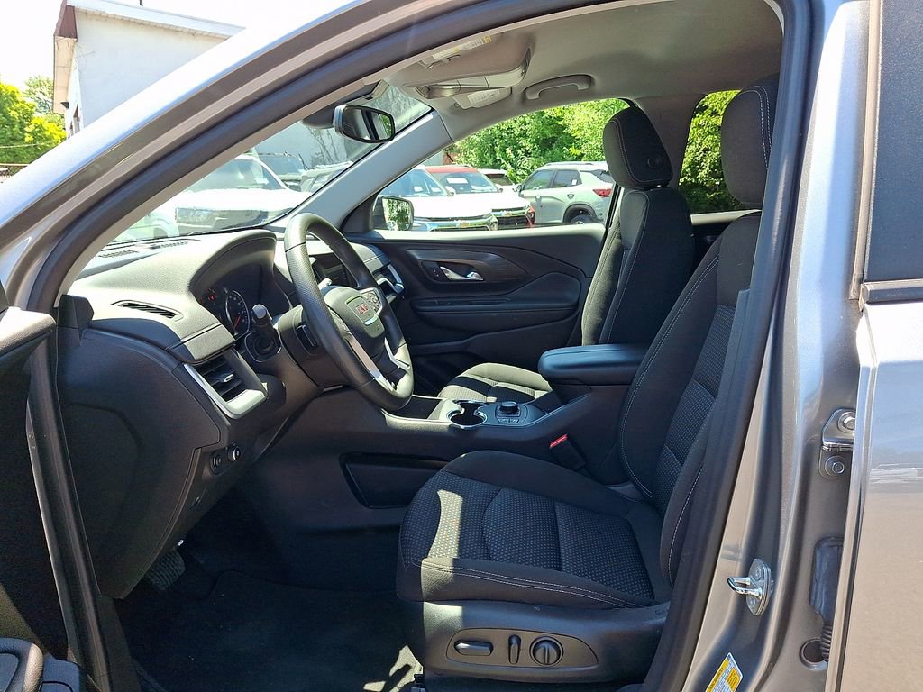 Used 2023 GMC Terrain SLE w/ Driver Convenience Package AWD/4WD image 13