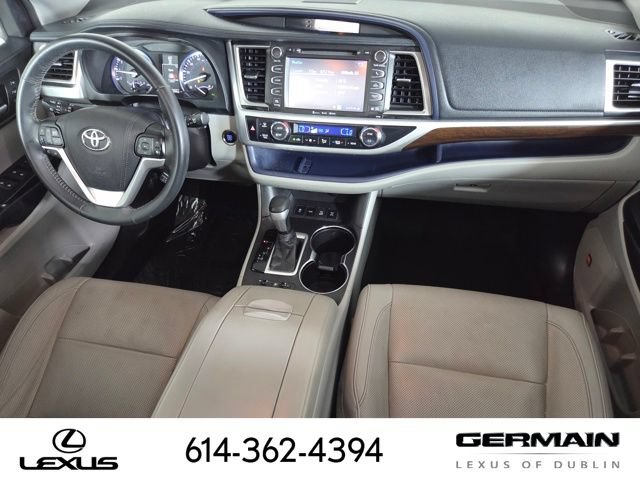 Used 2016 Toyota Highlander Limited AWD/4WD image 29