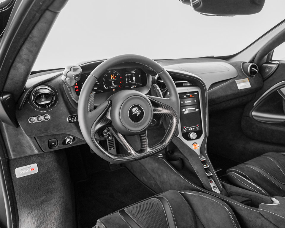New 2027 McLaren 750S RWD image 6