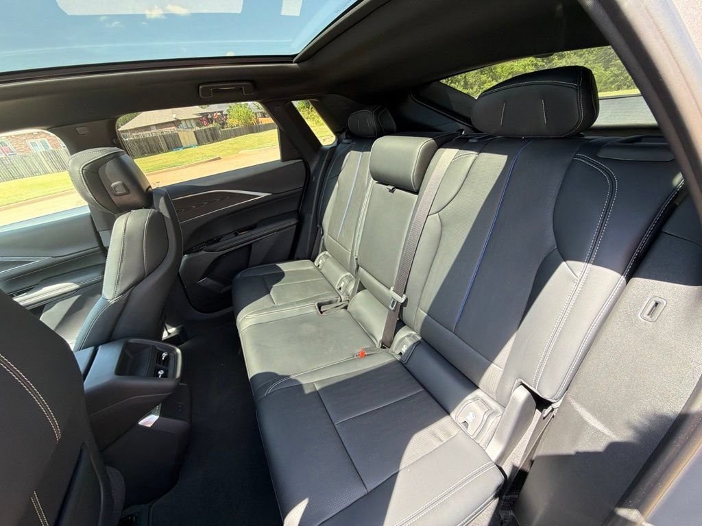 Certified 2024 Cadillac Lyriq Luxury RWD image 13