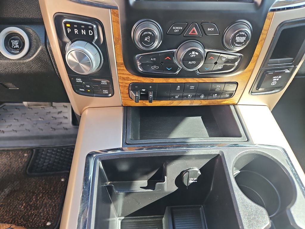 Used 2015 RAM 1500 Laramie Longhorn w/ Convenience Group AWD/4WD image 18