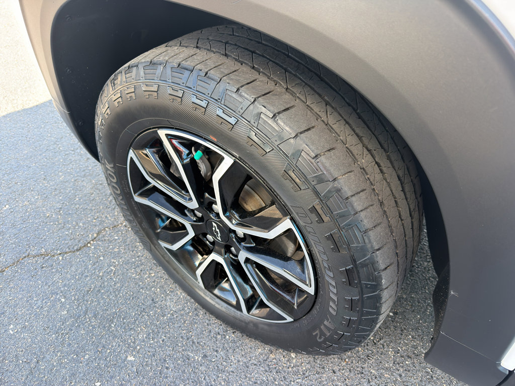 Used 2024 Chevrolet TrailBlazer ACTIV w/ Driver Confidence Package AWD/4WD image 6