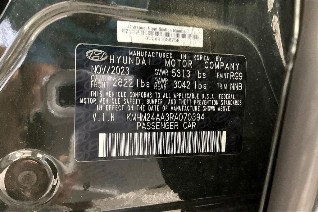 Used 2024 Hyundai Ioniq 6 SE RWD image 32