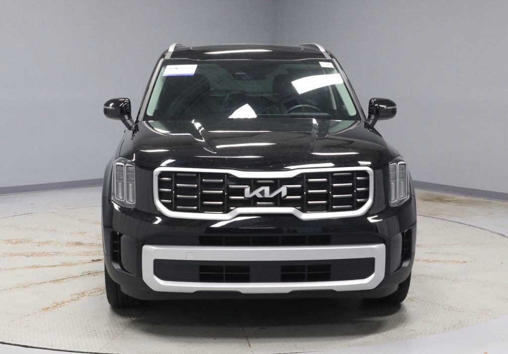 Used 2025 Kia Telluride S FWD image 7