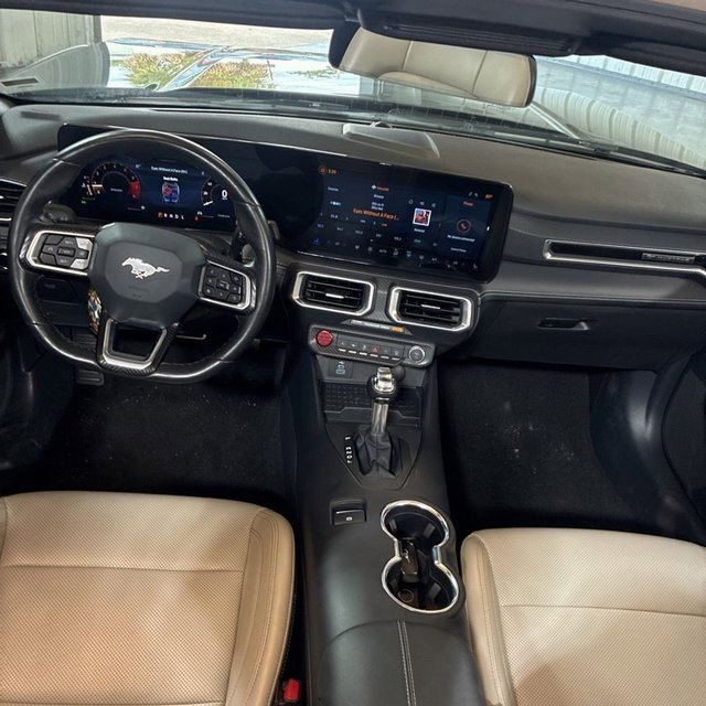 Used 2024 Ford Mustang Premium image 6