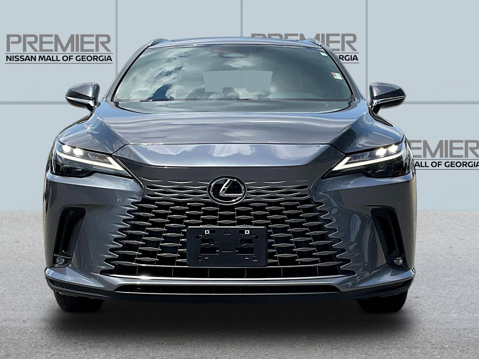Used 2023 Lexus RX 350 Premium w/ Accessory Package AWD/4WD image 2