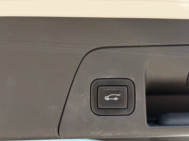 Certified 2022 Buick Envision Preferred FWD image 32