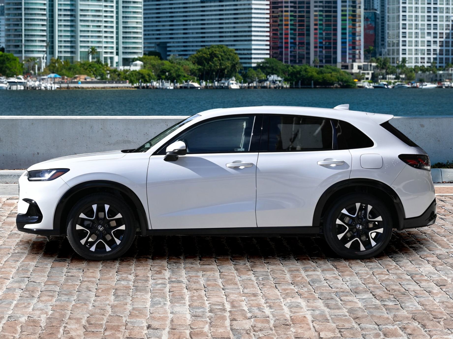 New 2026 Honda HR-V EX-L image 8