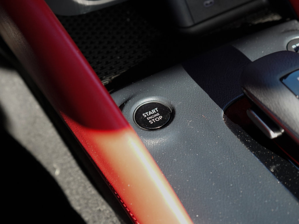 Used 2024 Nissan Z Performance w/ Floor Mat Package image 19