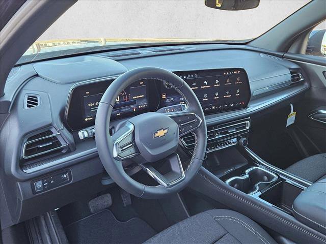 New 2026 Chevrolet Traverse LT w/ Sun and Wheel Package image 3