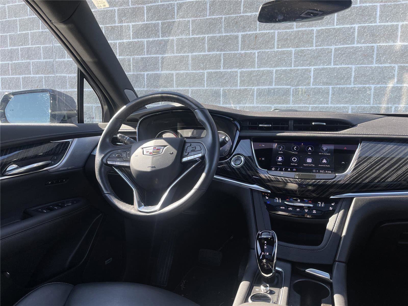 Certified 2025 Cadillac XT6 Premium Luxury AWD/4WD image 19