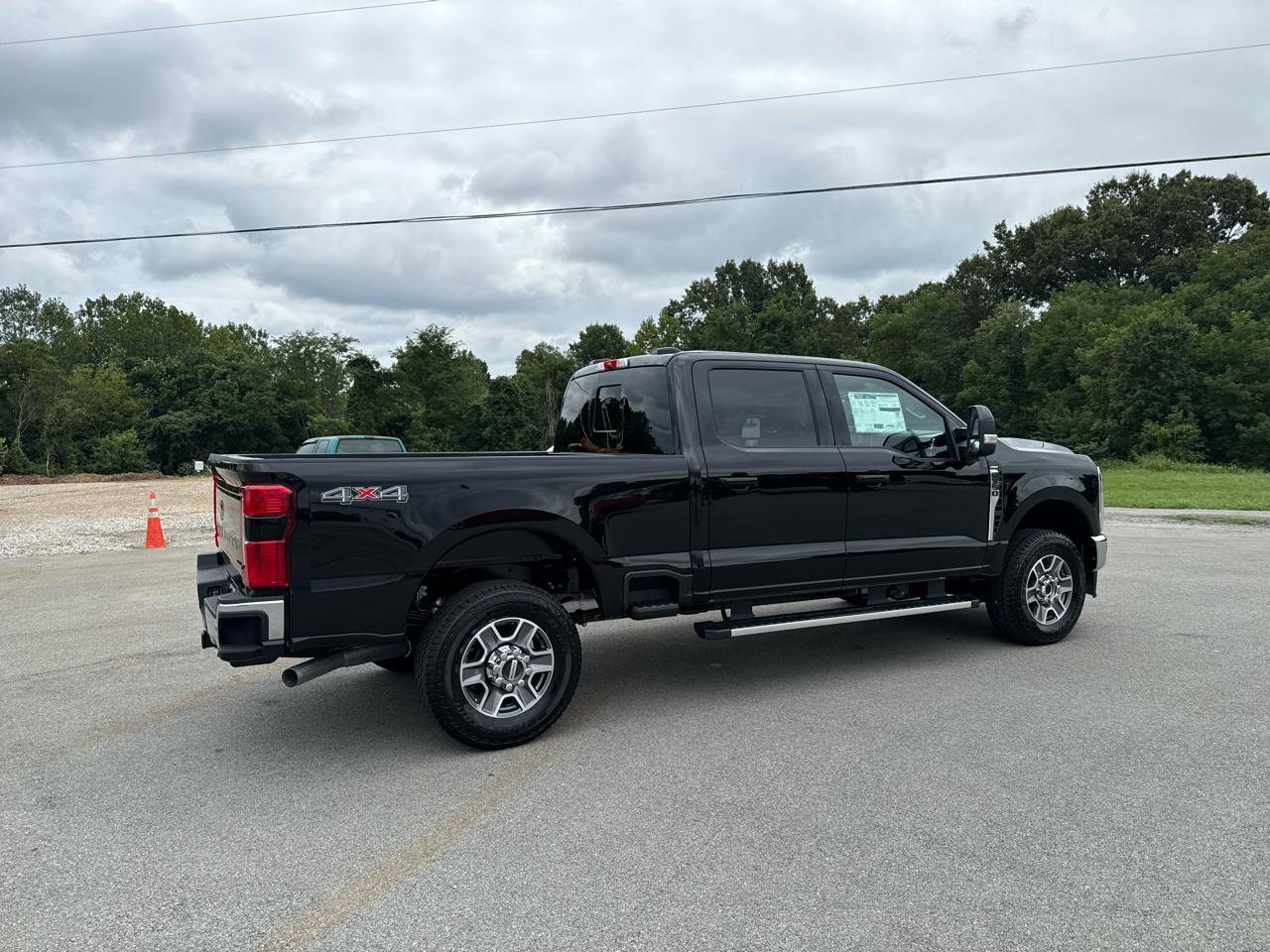 New 2026 Ford F350 Lariat AWD/4WD image 4