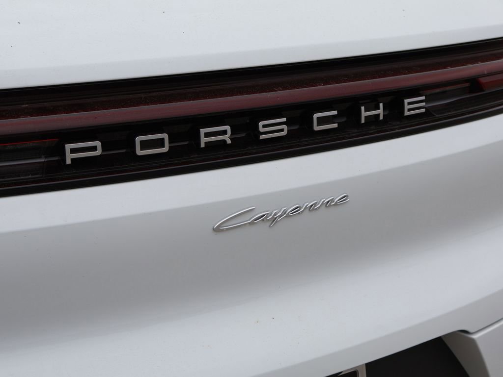 New 2026 Porsche Cayenne AWD/4WD image 6