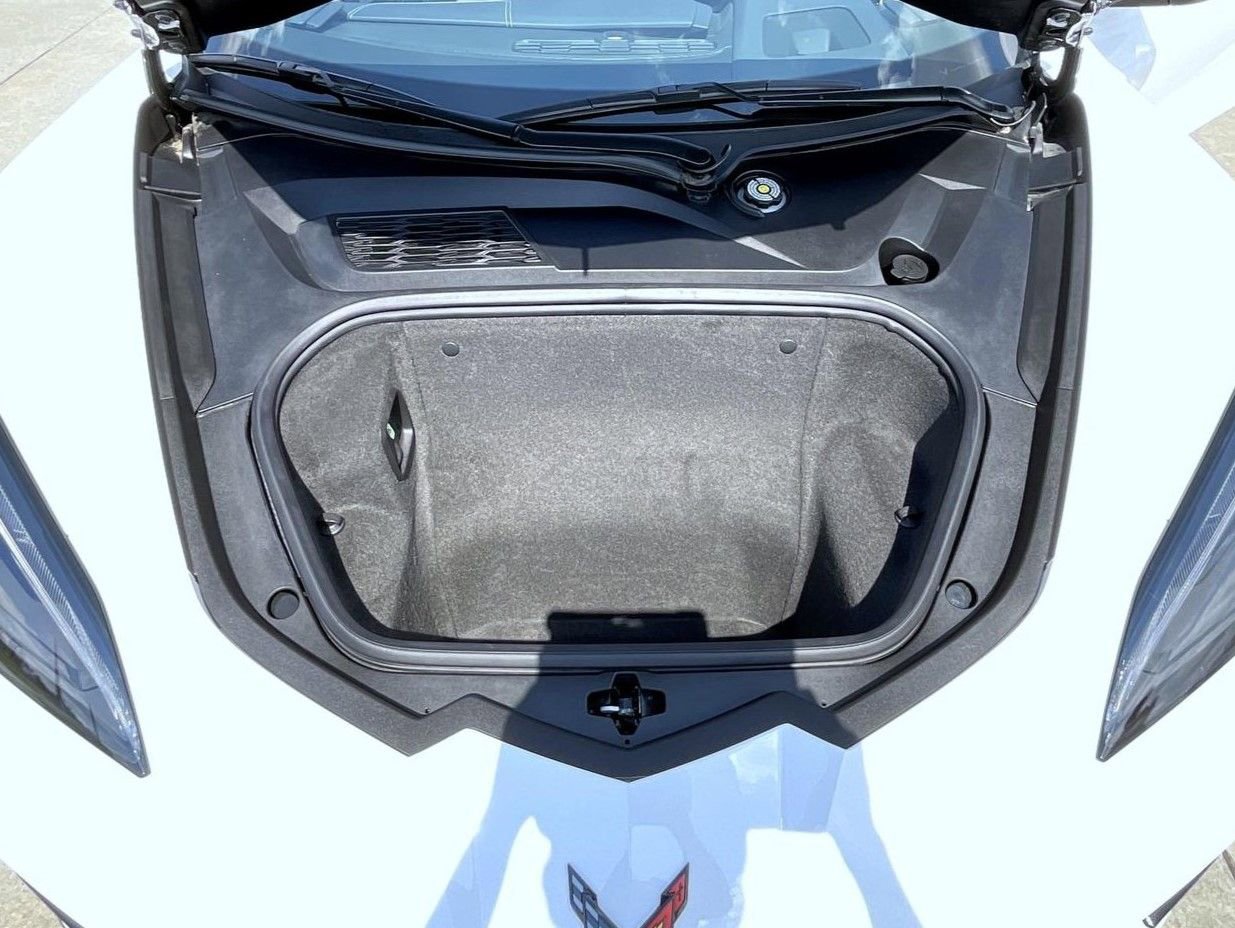 Used 2024 Chevrolet Corvette Stingray Coupe w/ 1LT image 19