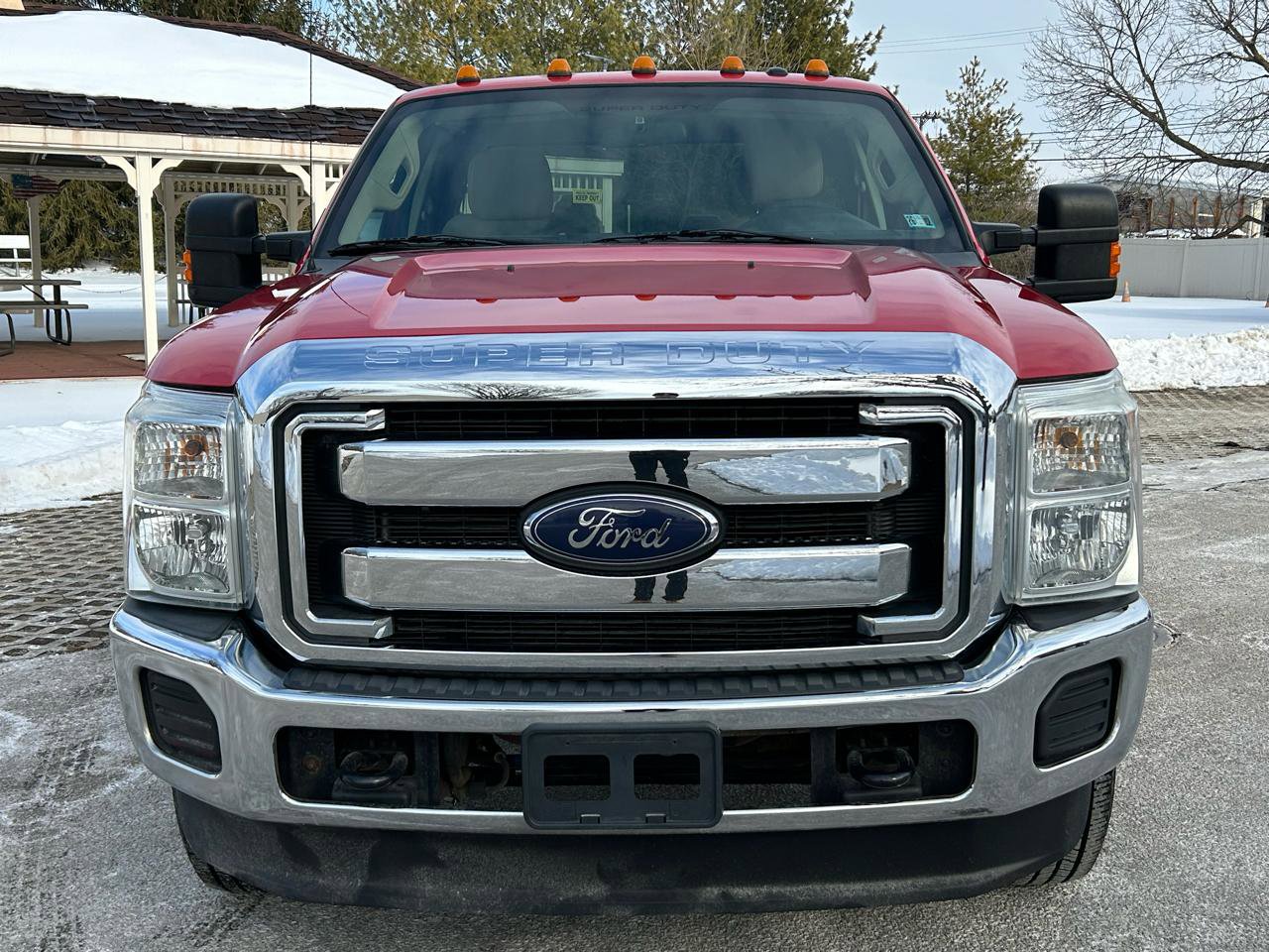 Used 2015 Ford F350 XLT w/ Camper Package image 2