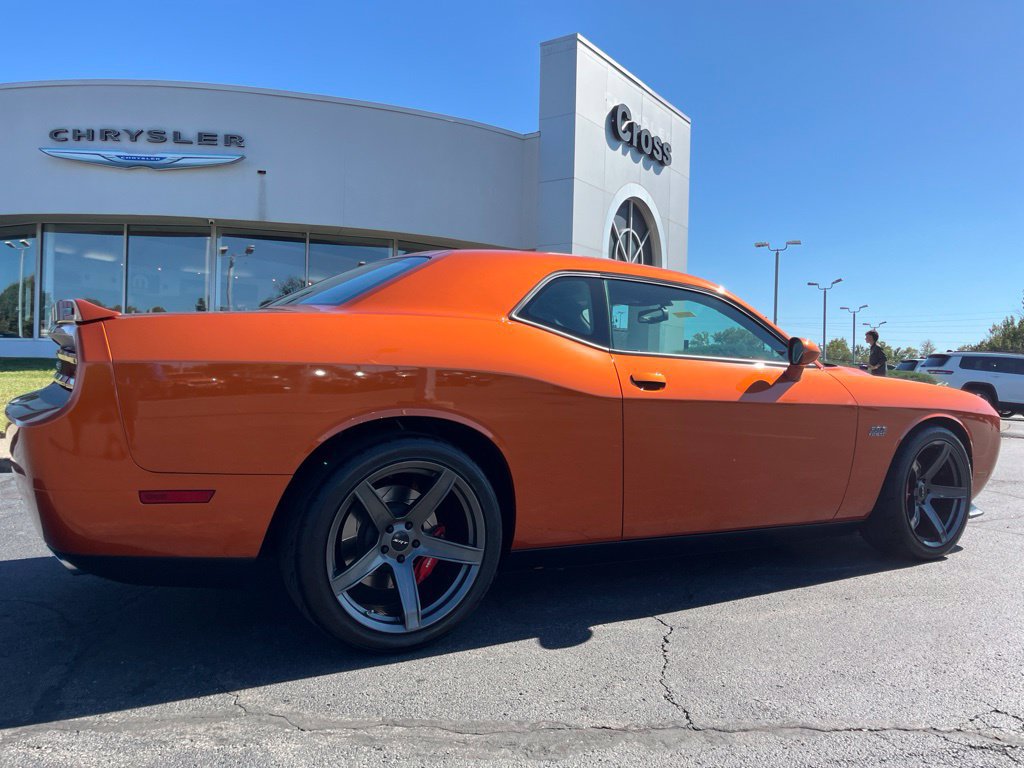 Used 2011 Dodge Challenger SRT8 w/ SRT Option Group II RWD image 42