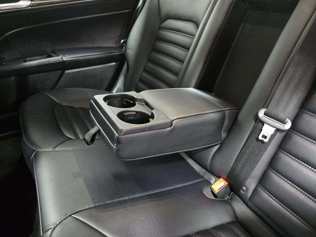 Used 2019 Ford Fusion SEL image 34