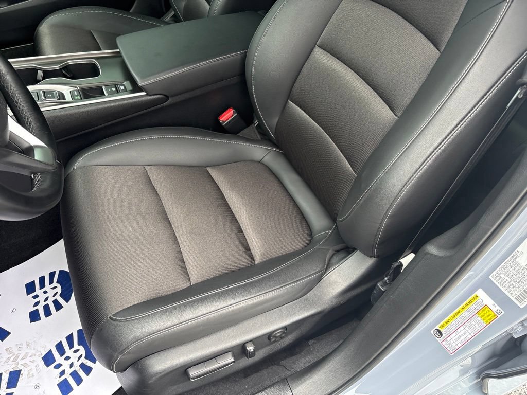 Used 2022 Honda Accord Sport image 18