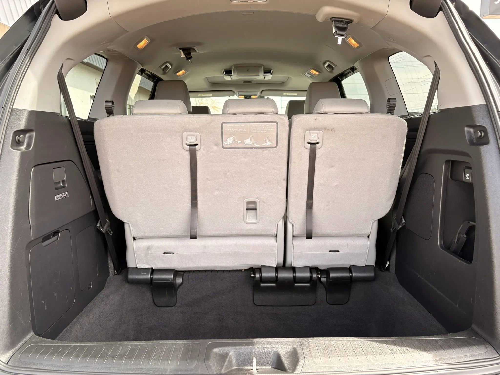 Used 2019 Honda Odyssey Touring image 8