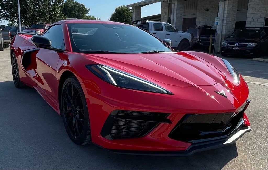 Used 2024 Chevrolet Corvette Stingray Convertible w/ Z51 Performance Package image 3