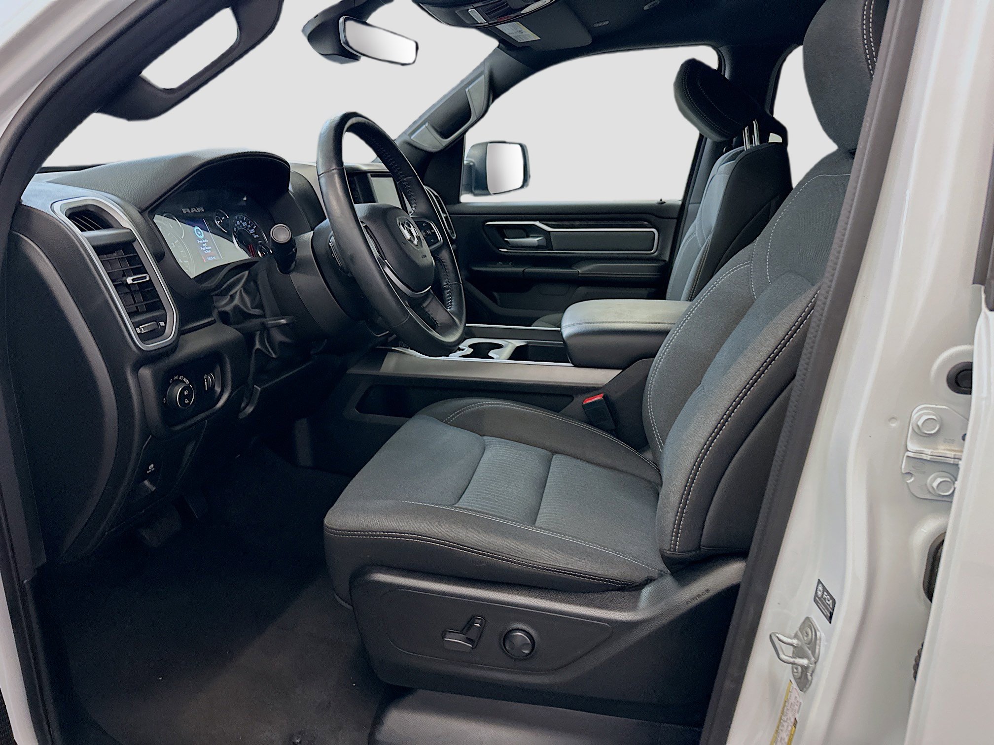 Used 2023 RAM 1500 Big Horn image 13