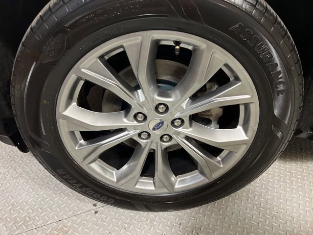 Used 2022 Ford Explorer Limited image 22