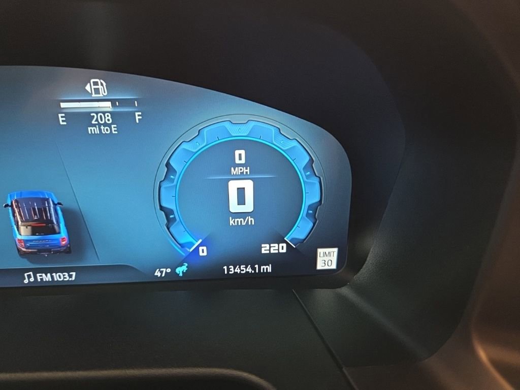 Used 2025 Ford Bronco Sport Outer Banks w/ Outer Banks Tech Package+ AWD/4WD image 14