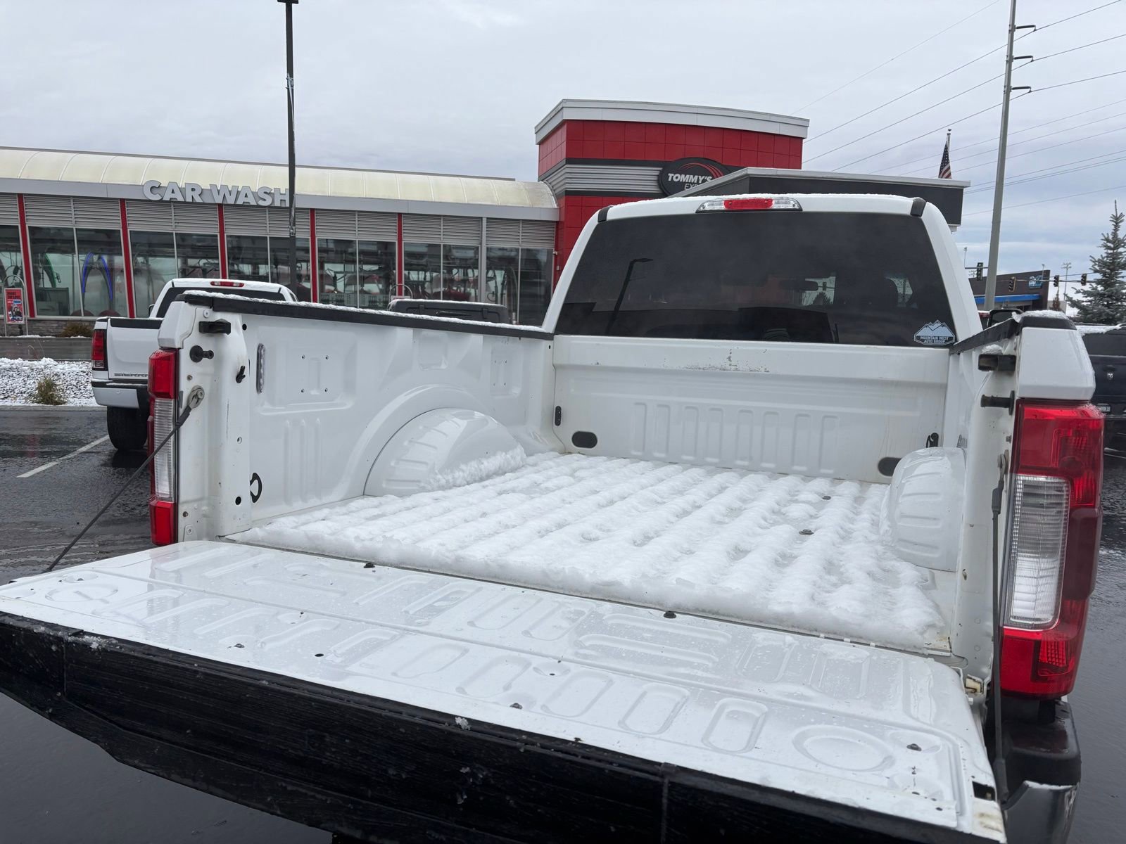 Used 2019 Ford F350 XLT w/ FX4 Off-Road Package image 13