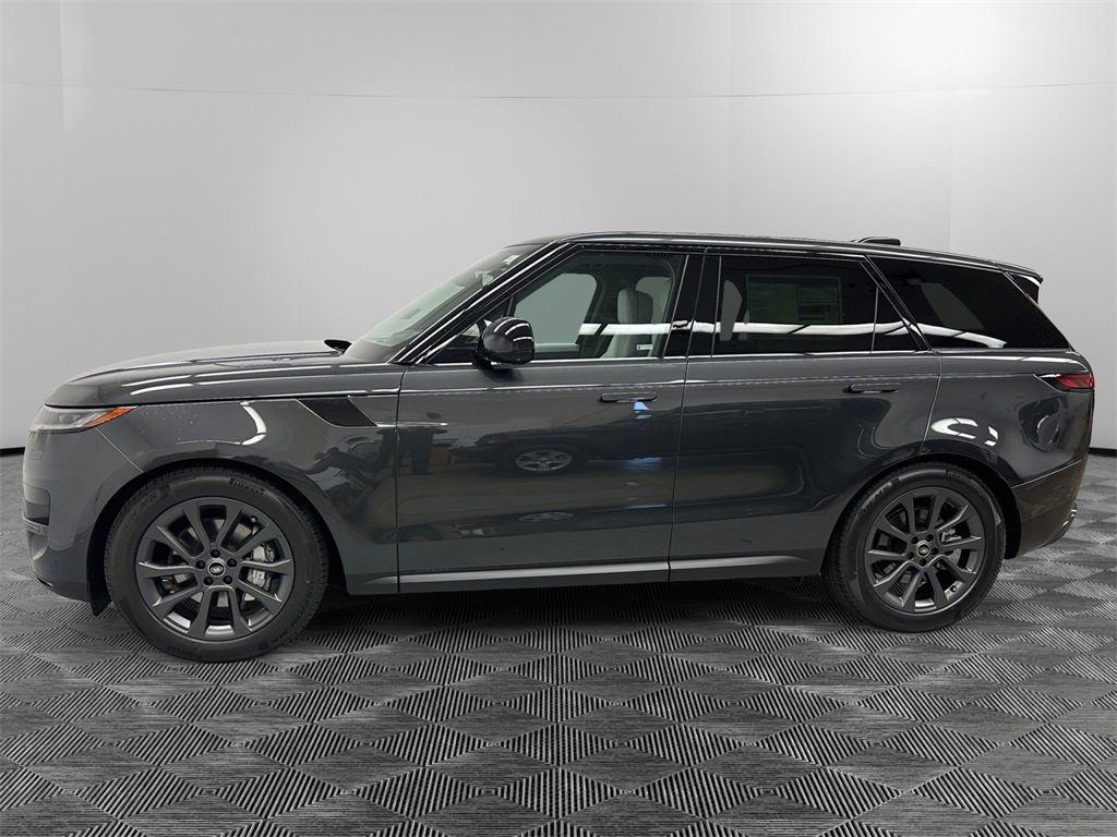 New 2025 Land Rover Range Rover Sport SE